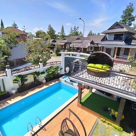 Villa Kota Bunga Malini 7 Cinengangirang Kültér fotó