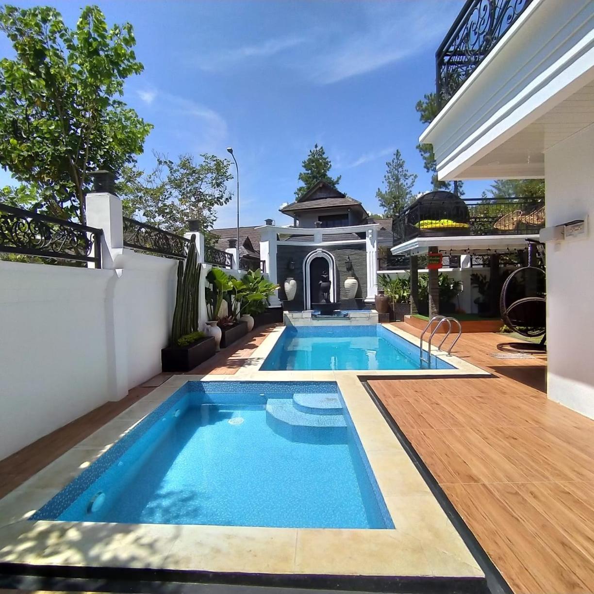 Villa Kota Bunga Malini 7 Cinengangirang Kültér fotó