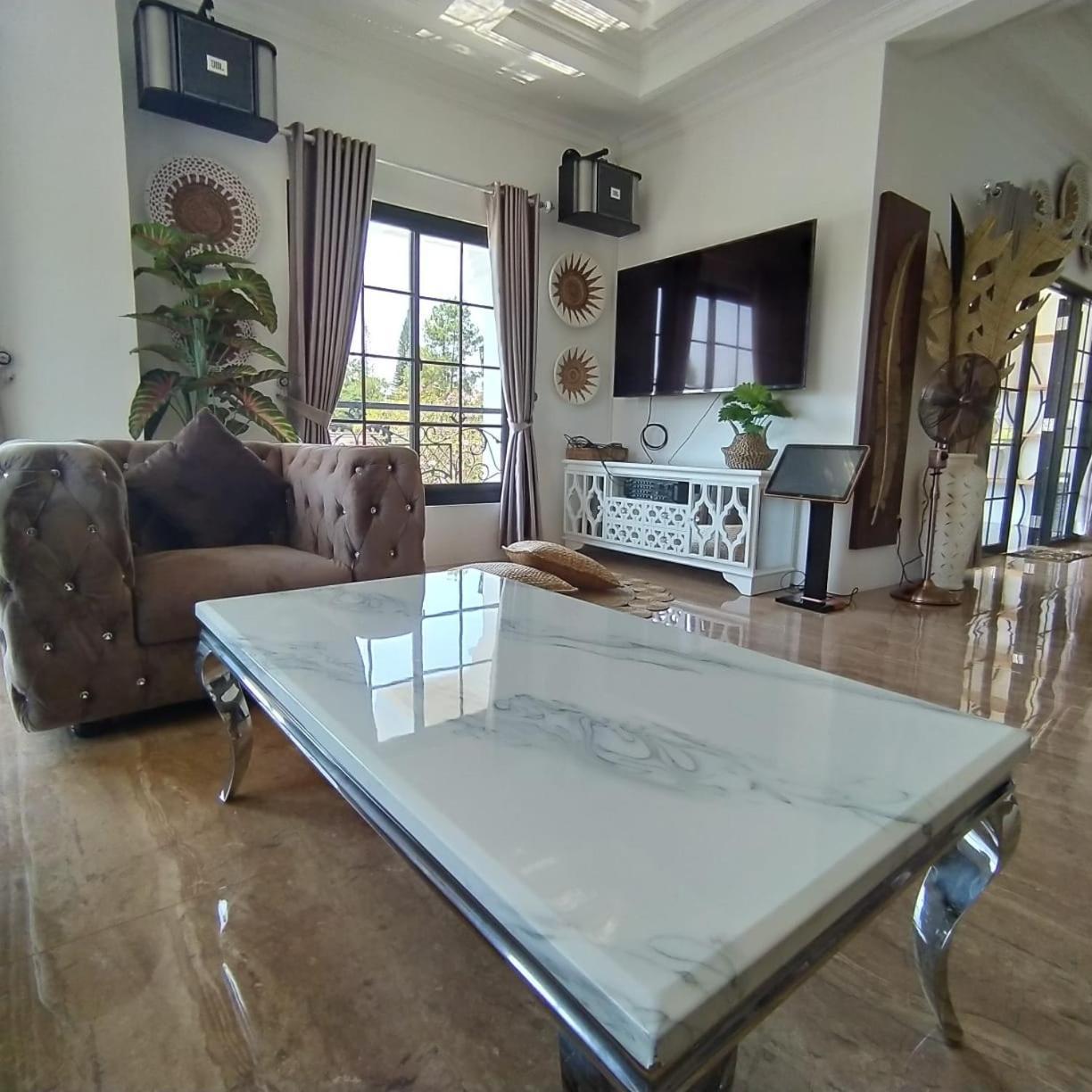 Villa Kota Bunga Malini 7 Cinengangirang Kültér fotó
